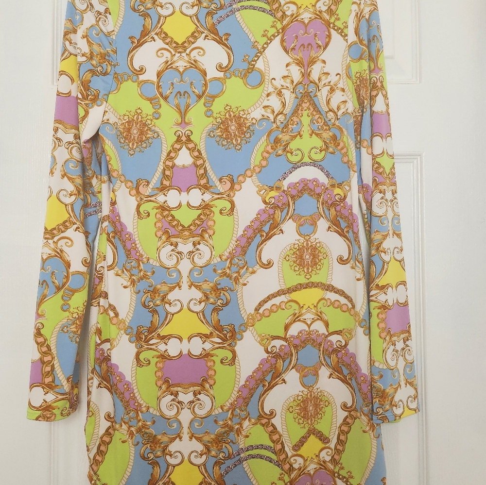 Button down designer like shirt - Picture 3 of 6